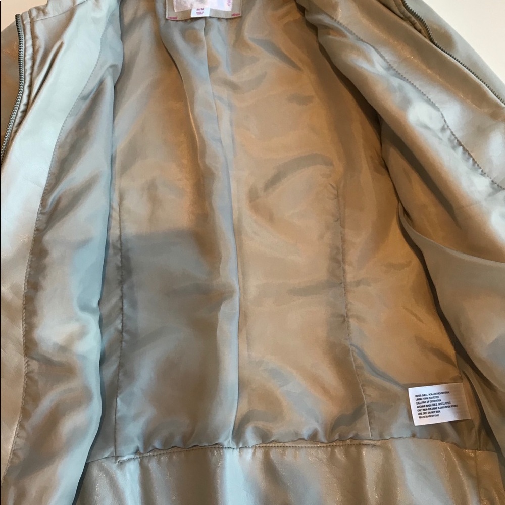 🌿XHILARATION faux leather jacket. - Picture 6 of 7